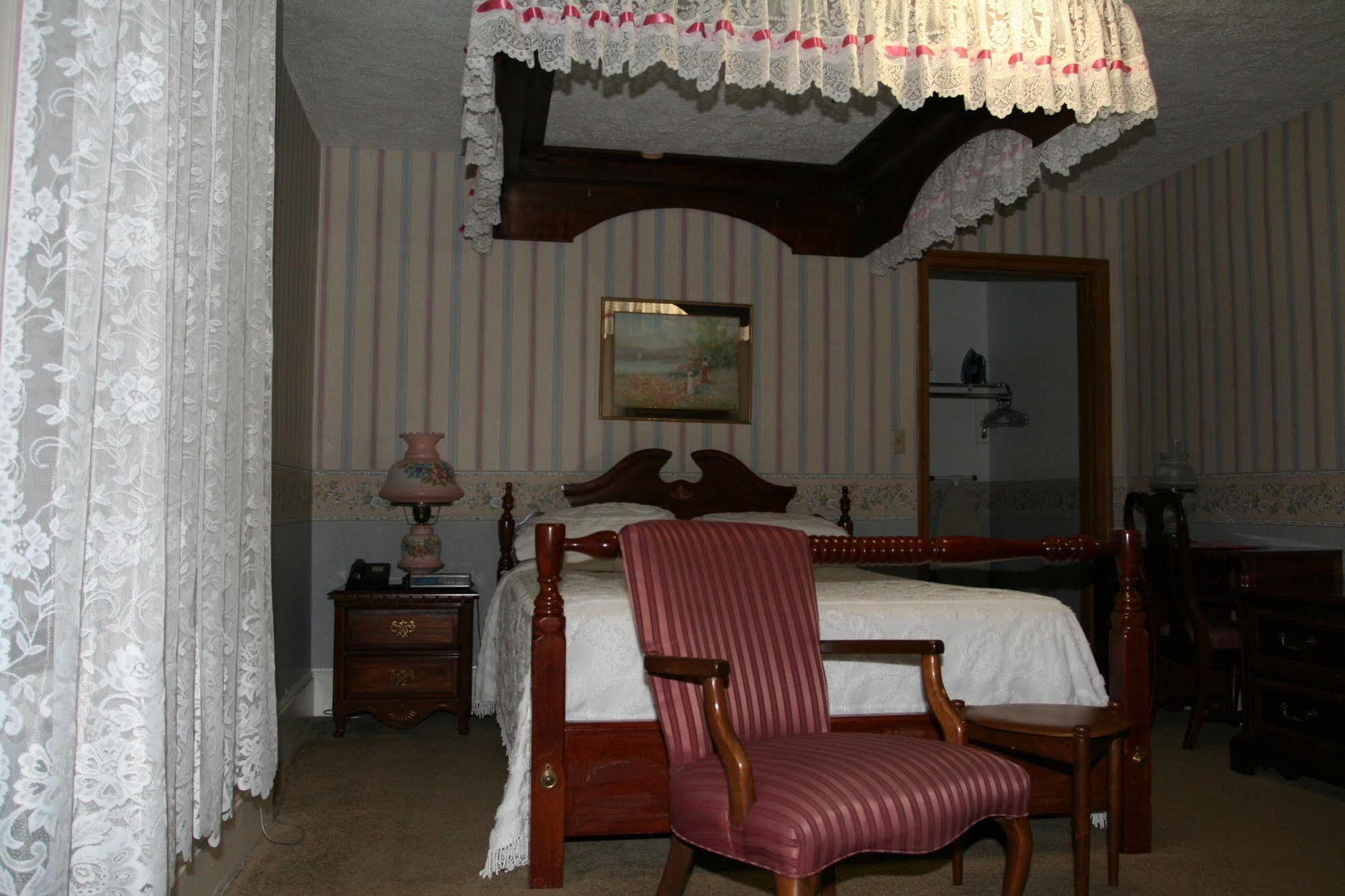 Hotel Gunter Frostburg Exterior foto